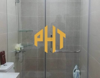Phòng Tắm Kính